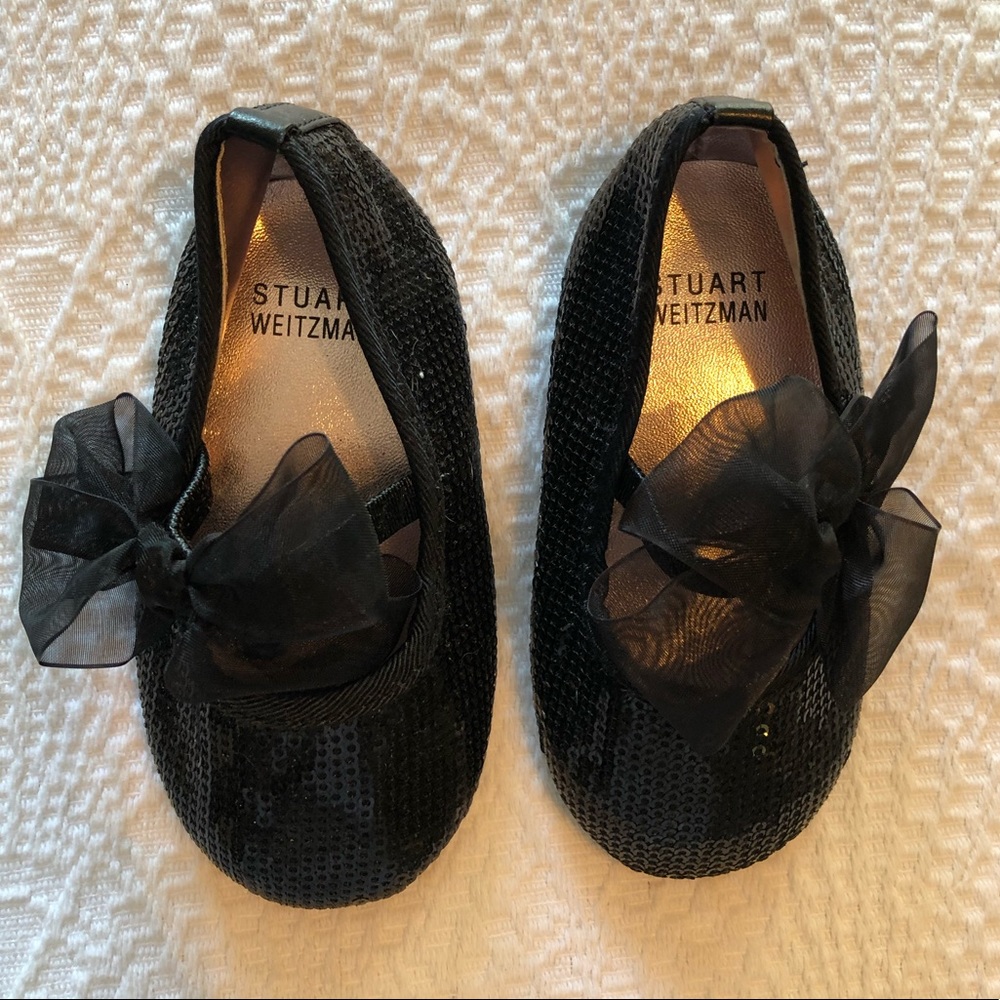 STUART WEITZMAN black sequin baby shoes size 4